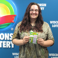 LUCKY CHARM SLINGO Winner - KENDRA W