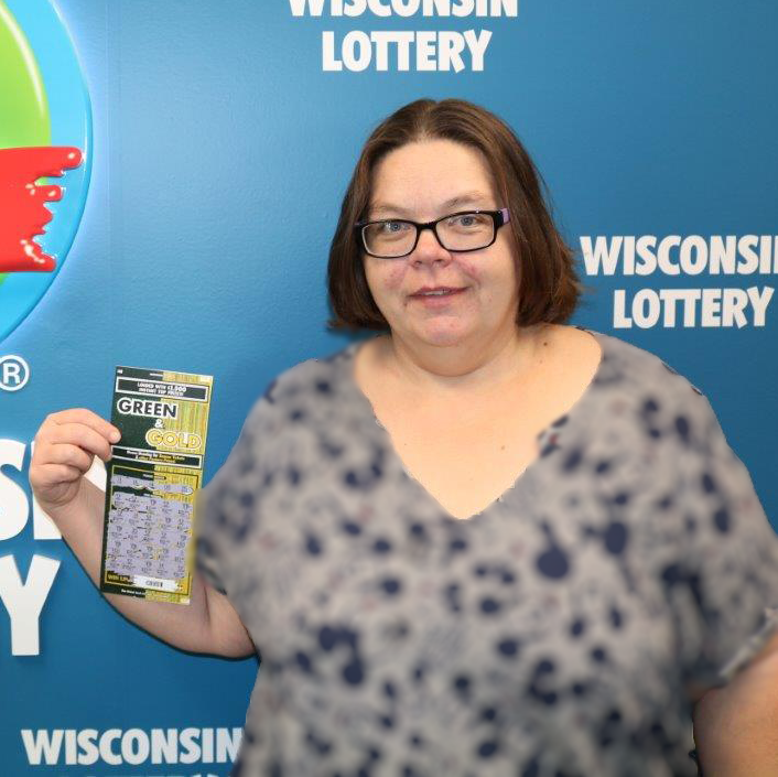 GREEN & GOLD Winner - KELLY M