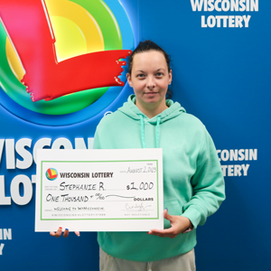 $1,000 DREAMIN' Winner - STEPHANIE R
