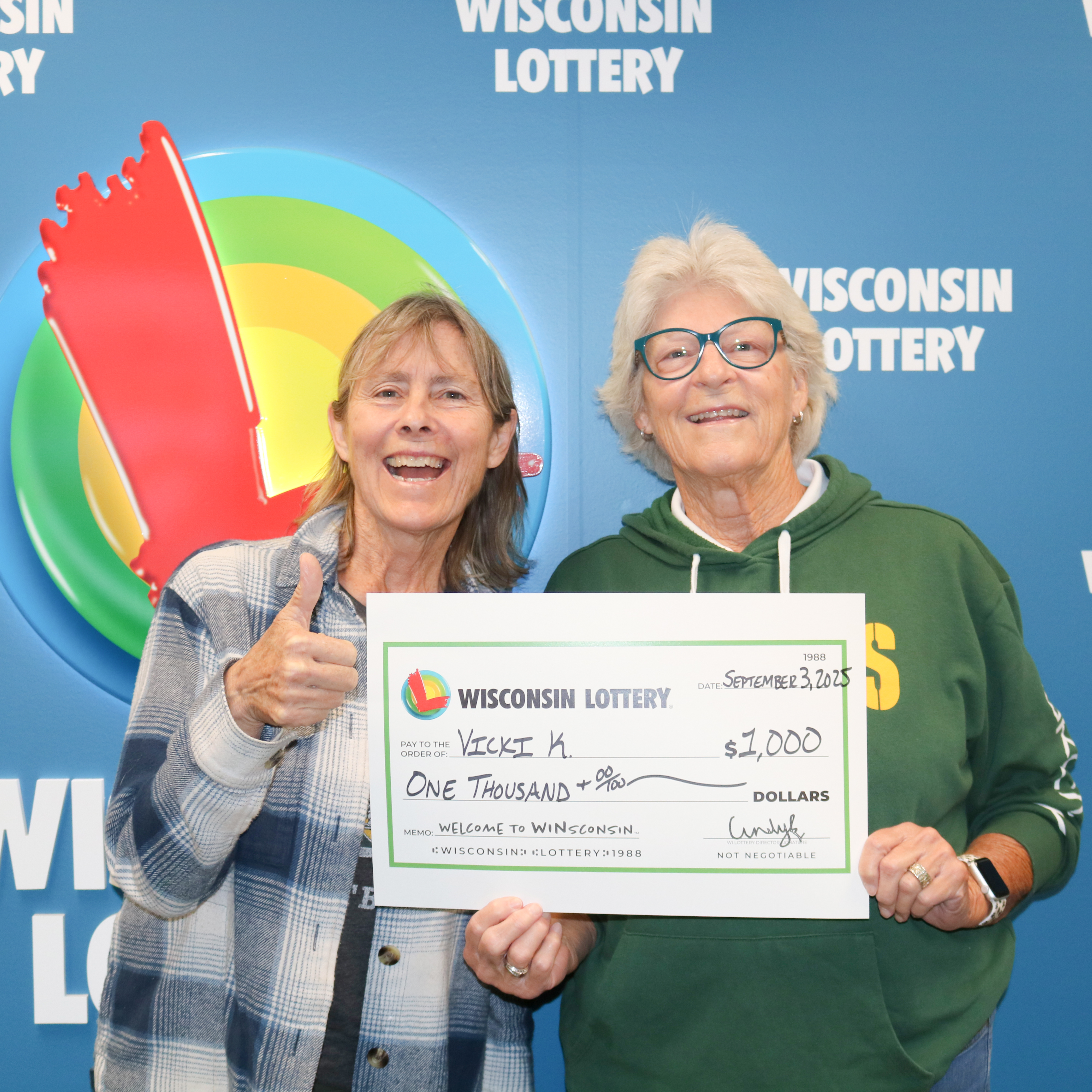GREEN BAY PACKERS Winner - VICKI K