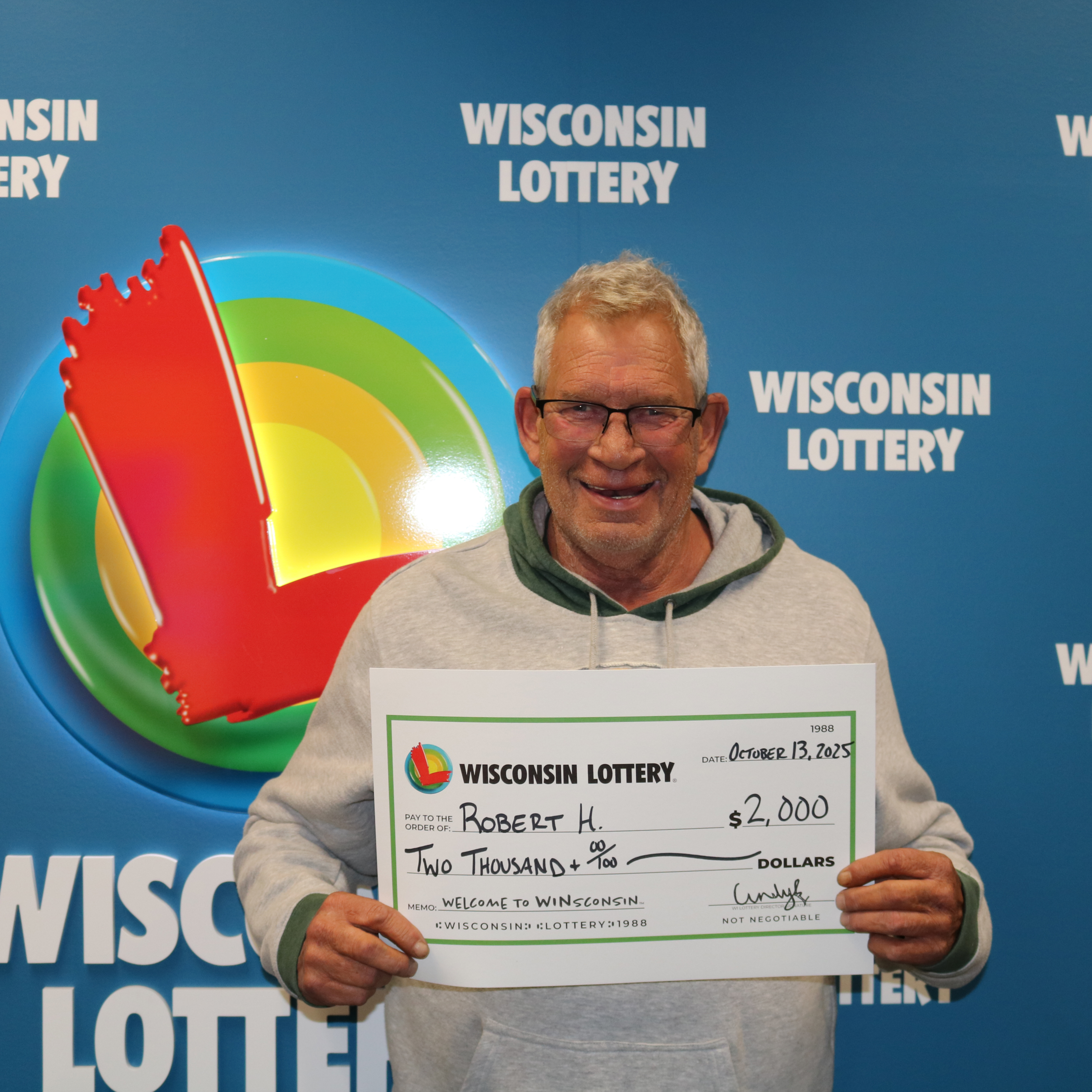 INSTANT $2,000 Winner - ROBERT H