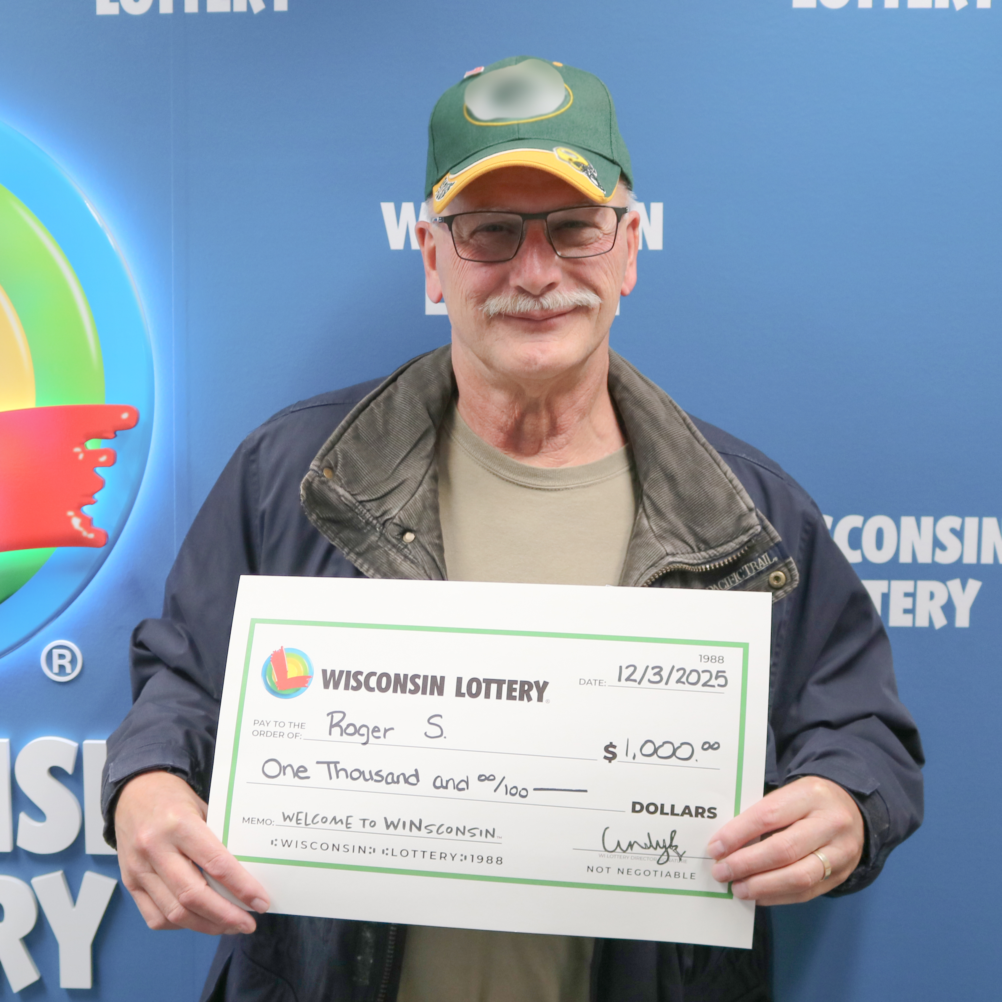 GREEN BAY PACKERS Winner - ROGER S